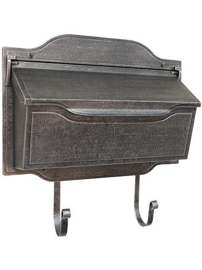 Classic Cast-Aluminum Horizontal Mailbox in Swedish Silver.